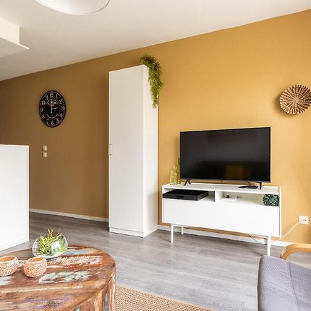 הולום Appartement De Kompaan, Resort Amelander Kaap מראה חיצוני תמונה