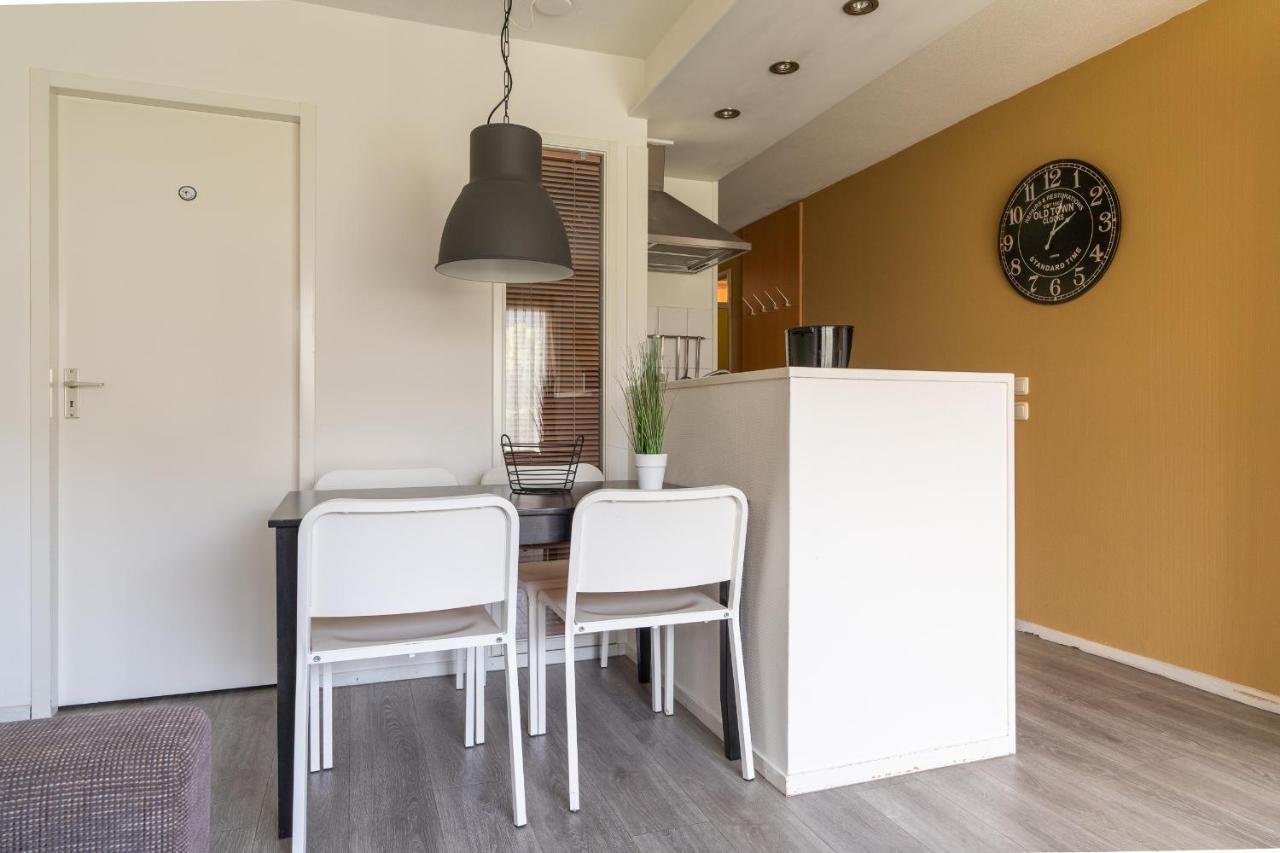 הולום Appartement De Kompaan, Resort Amelander Kaap מראה חיצוני תמונה